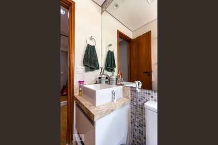 Apartamento à venda com 216m², 4 quartos e 3 vagasBanheiro Social