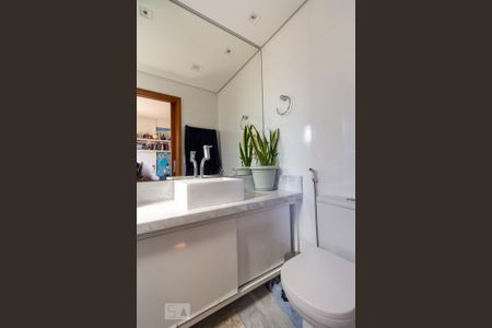 Apartamento à venda com 216m², 4 quartos e 3 vagasBanheiro Suíte 3