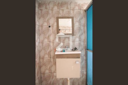 Casa para alugar com 60m², 2 quartos e sem vagaBanheiro 