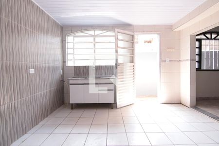 Casa para alugar com 60m², 2 quartos e sem vagaCozinha