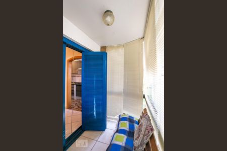 Varanda de apartamento à venda com 2 quartos, 60m² em Partenon, Porto Alegre