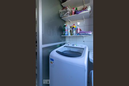 Apartamento à venda com 69m², 3 quartos e 1 vagaÁrea de Serviço