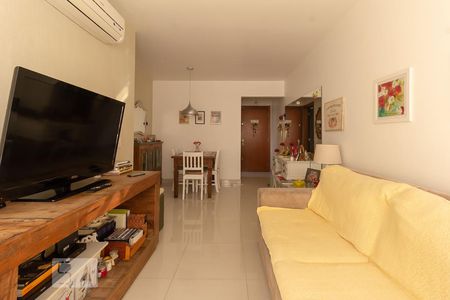 Apartamento à venda com 69m², 3 quartos e 1 vagasala