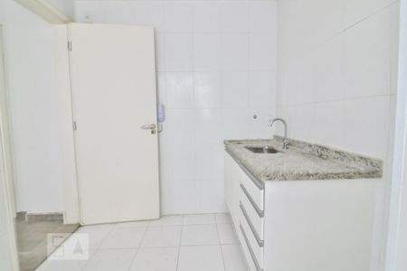 Cozinha de kitnet/studio para alugar com 1 quarto, 30m² em Santa Cecilia, São Paulo