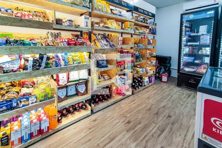 Apartamento para alugar com 143m², 3 quartos e 2 vagas Apartamento para alugar com 143m², 3 quartos e 2 vagasÁrea Comum - Mini Mercado