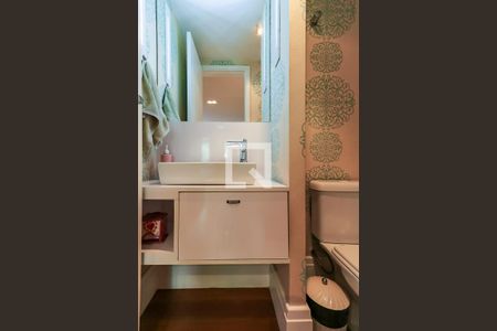 Apartamento para alugar com 143m², 3 quartos e 2 vagas Apartamento para alugar com 143m², 3 quartos e 2 vagasLavabo