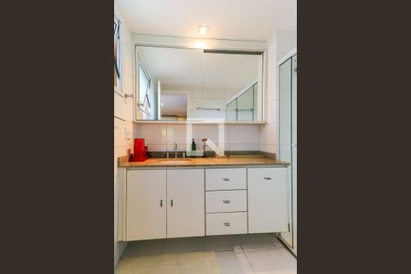 Apartamento para alugar com 143m², 3 quartos e 2 vagas Apartamento para alugar com 143m², 3 quartos e 2 vagasBanheiro Suíte 1