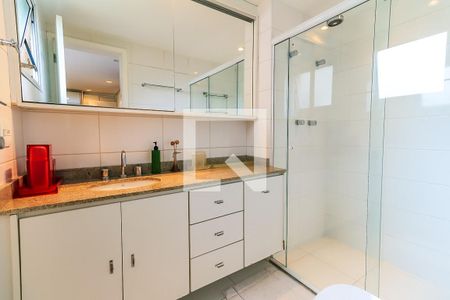 Apartamento para alugar com 143m², 3 quartos e 2 vagas Apartamento para alugar com 143m², 3 quartos e 2 vagasBanheiro Suíte 1