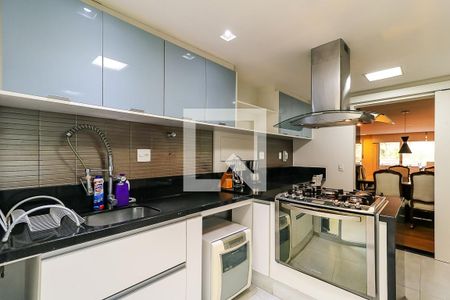 Apartamento para alugar com 143m², 3 quartos e 2 vagas Apartamento para alugar com 143m², 3 quartos e 2 vagasCozinha