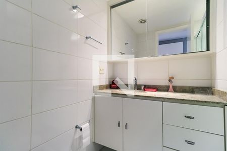 Apartamento para alugar com 143m², 3 quartos e 2 vagas Apartamento para alugar com 143m², 3 quartos e 2 vagasBanheiro da Suíte 3