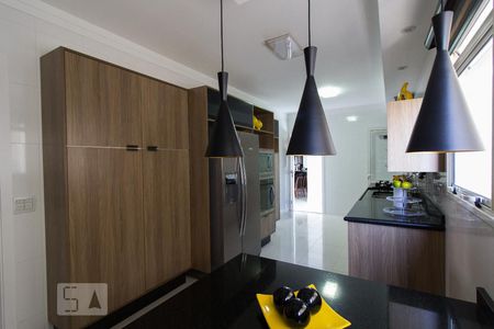 Apartamento para alugar com 247m², 3 quartos e 4 vagasCozinha