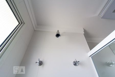 Apartamento para alugar com 247m², 3 quartos e 4 vagasDetalhe banheiro suíte 3