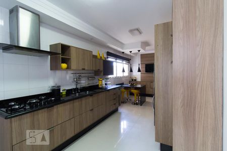 Apartamento para alugar com 247m², 3 quartos e 4 vagasCozinha