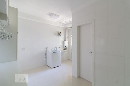 Apartamento para alugar com 247m², 3 quartos e 4 vagasÁrea de serviço