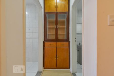 Corredor de apartamento para alugar com 1 quarto, 41m² em Consolação, São Paulo