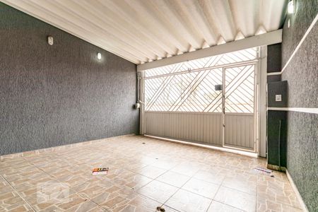 Garagem de casa à venda com 2 quartos, 165m² em Jardim Brasília (zona Leste), São Paulo