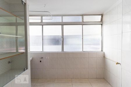 Apartamento à venda com 58m², 2 quartos e sem vaga Apartamento à venda com 58m², 2 quartos e sem vagaCozinha