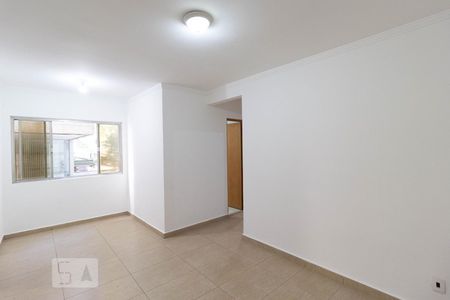 Sala de apartamento à venda com 2 quartos, 58m² em Cerqueira César, São Paulo