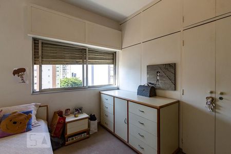 Apartamento à venda com 172m², 3 quartos e 2 vagas Apartamento à venda com 172m², 3 quartos e 2 vagasQuarto 2