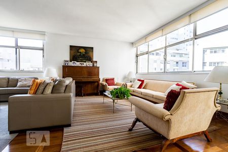 Apartamento à venda com 172m², 3 quartos e 2 vagas Apartamento à venda com 172m², 3 quartos e 2 vagasSala