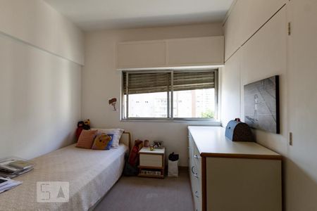 Apartamento à venda com 172m², 3 quartos e 2 vagas Apartamento à venda com 172m², 3 quartos e 2 vagasQuarto 2