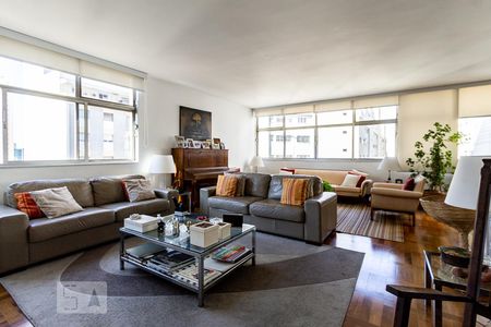 Apartamento à venda com 172m², 3 quartos e 2 vagas Apartamento à venda com 172m², 3 quartos e 2 vagasSala