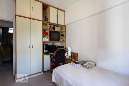 Apartamento à venda com 172m², 3 quartos e 2 vagas Apartamento à venda com 172m², 3 quartos e 2 vagasQuarto 2