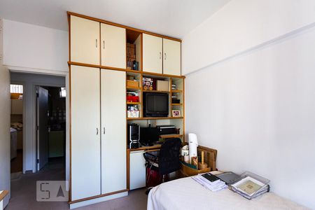 Apartamento à venda com 172m², 3 quartos e 2 vagas Apartamento à venda com 172m², 3 quartos e 2 vagasQuarto 2