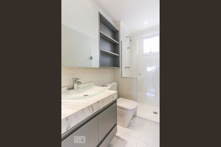 Apartamento para alugar com 230m², 3 quartos e 3 vagasBanheiro