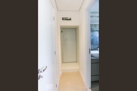 Apartamento para alugar com 230m², 3 quartos e 3 vagasSuite 2