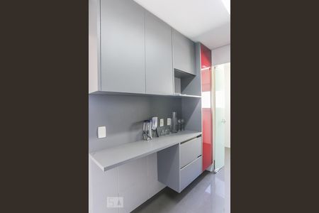 Apartamento para alugar com 230m², 3 quartos e 3 vagasCozinha