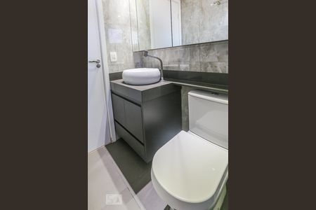 Apartamento para alugar com 230m², 3 quartos e 3 vagasBanheiro Suite 2