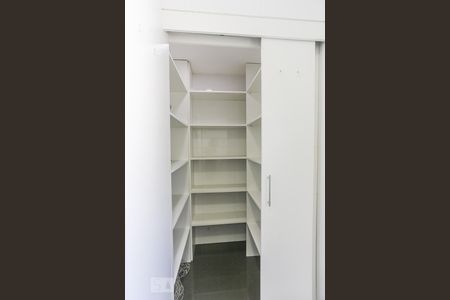 Apartamento para alugar com 230m², 3 quartos e 3 vagasArea de Serviço