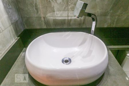 Apartamento para alugar com 230m², 3 quartos e 3 vagasBanheiro Suite 2