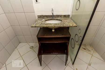 Banheiro de apartamento para alugar com 1 quarto, 50m² em Centro, São Paulo