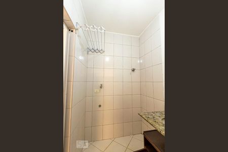 Banheiro de apartamento para alugar com 1 quarto, 50m² em Centro, São Paulo