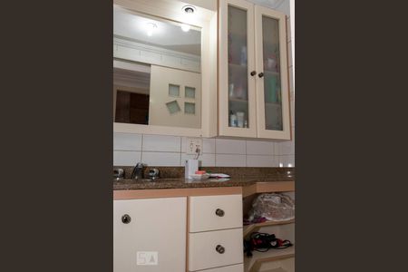 Apartamento à venda com 94m², 3 quartos e 2 vagasBanheiro