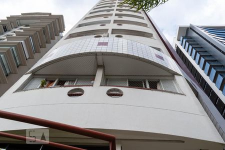 Apartamento à venda com 94m², 3 quartos e 2 vagasFachada