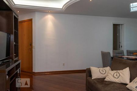 Apartamento à venda com 94m², 3 quartos e 2 vagasSala