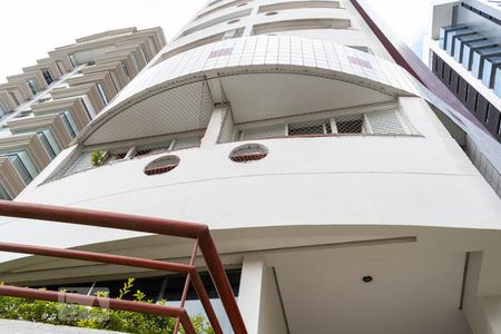 Apartamento à venda com 94m², 3 quartos e 2 vagasFachada
