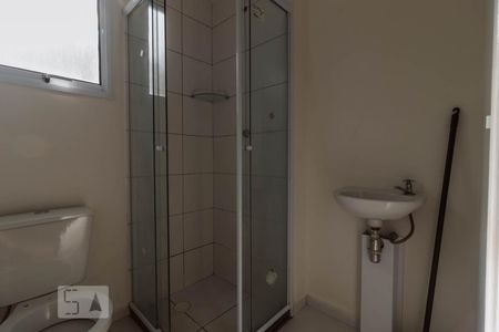 Banheiro de kitnet/studio para alugar com 1 quarto, 28m² em Brás, São Paulo