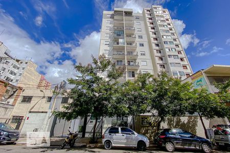 Studio à venda com 28m², 1 quarto e sem vaga Studio à venda com 28m², 1 quarto e sem vagaFachada