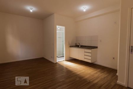Studio de kitnet/studio para alugar com 1 quarto, 28m² em Brás, São Paulo