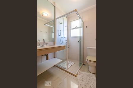 Apartamento para alugar com 113m², 3 quartos e 2 vagas Apartamento para alugar com 113m², 3 quartos e 2 vagasBanheiro da Suíte 2