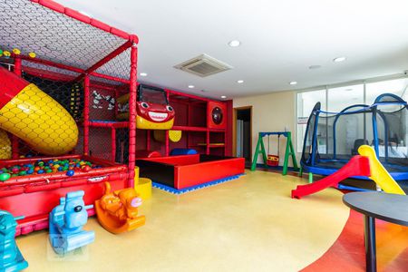 Apartamento para alugar com 113m², 3 quartos e 2 vagas Apartamento para alugar com 113m², 3 quartos e 2 vagasÁrea Comum