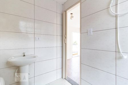 Casa para alugar com 65m², 1 quarto e sem vagaBanheiro