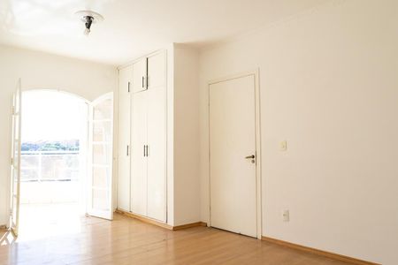 Casa à venda com 380m², 4 quartos e 6 vagasQuarto 3