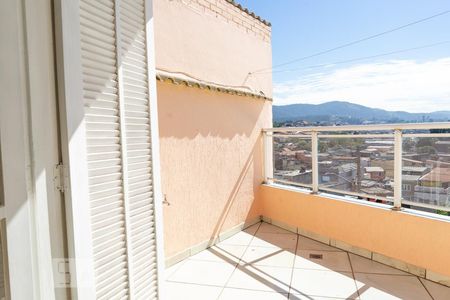 Casa à venda com 380m², 4 quartos e 6 vagasVaranda Quarto 3