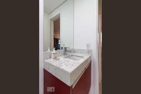 Studio à venda com 27m², 1 quarto e 1 vaga Studio à venda com 27m², 1 quarto e 1 vagaBanheiro
