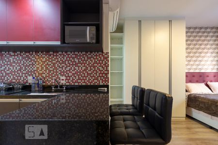 Studio à venda com 27m², 1 quarto e 1 vaga Studio à venda com 27m², 1 quarto e 1 vagaCozinha
